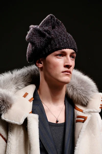 Look 86
